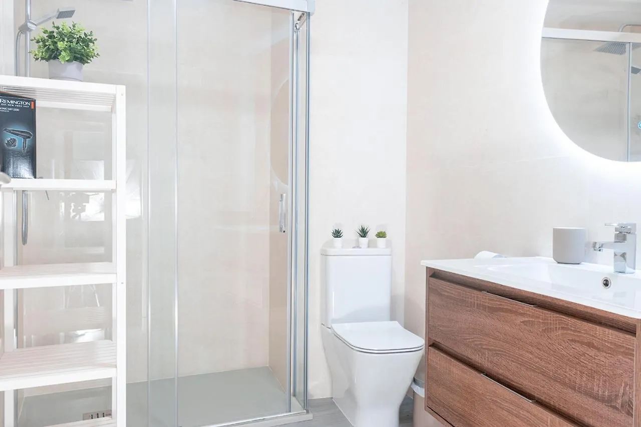 Apt Old Town 3 Bedrooms, 2 Bathrooms, Wifi Sevilla